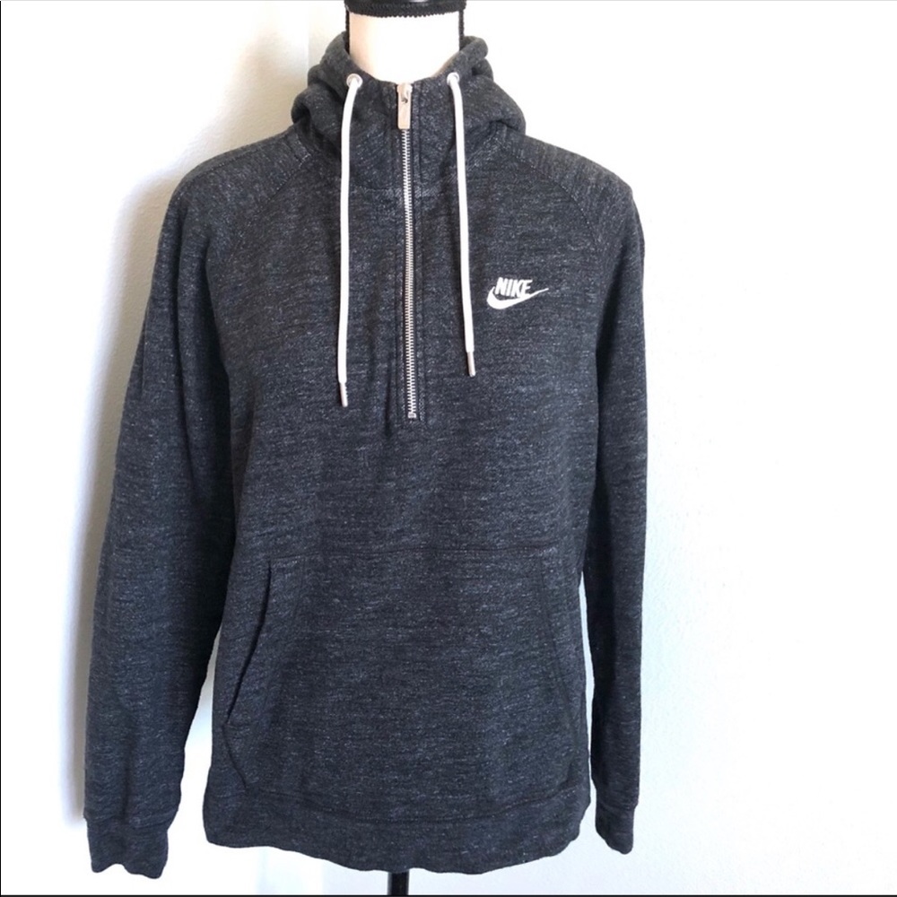 Nike Pullover